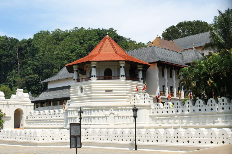 Another fascinating journey to a Kingdom in 2022: Temple of the tooth relic, Sri Lanka
